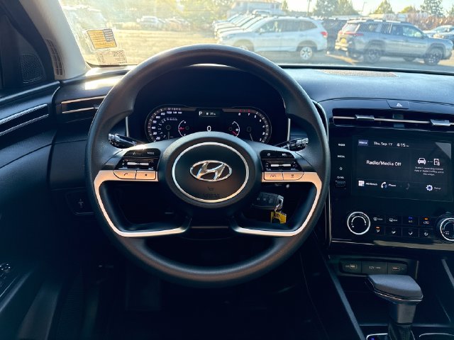 Used 2023 Hyundai Tucson SE AWD/4WD image 18