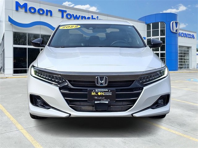 Used 2022 Honda Accord Sport image 2