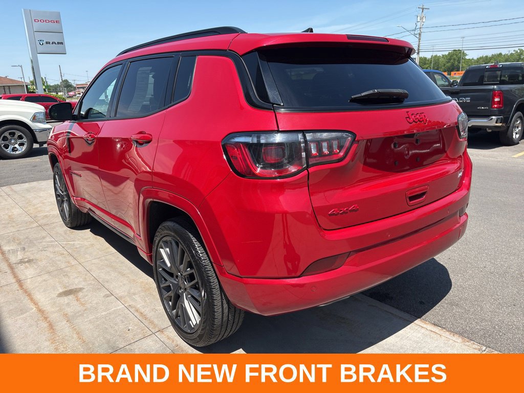 Used 2023 Jeep Compass Limited AWD/4WD image 2