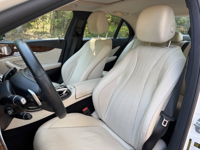 Used 2018 Mercedes-Benz E 300 4MATIC image 15