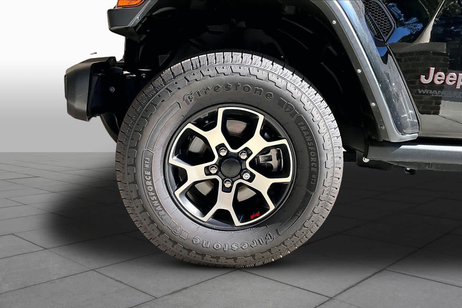 Used 2021 Jeep Wrangler Unlimited Rubicon AWD/4WD image 11