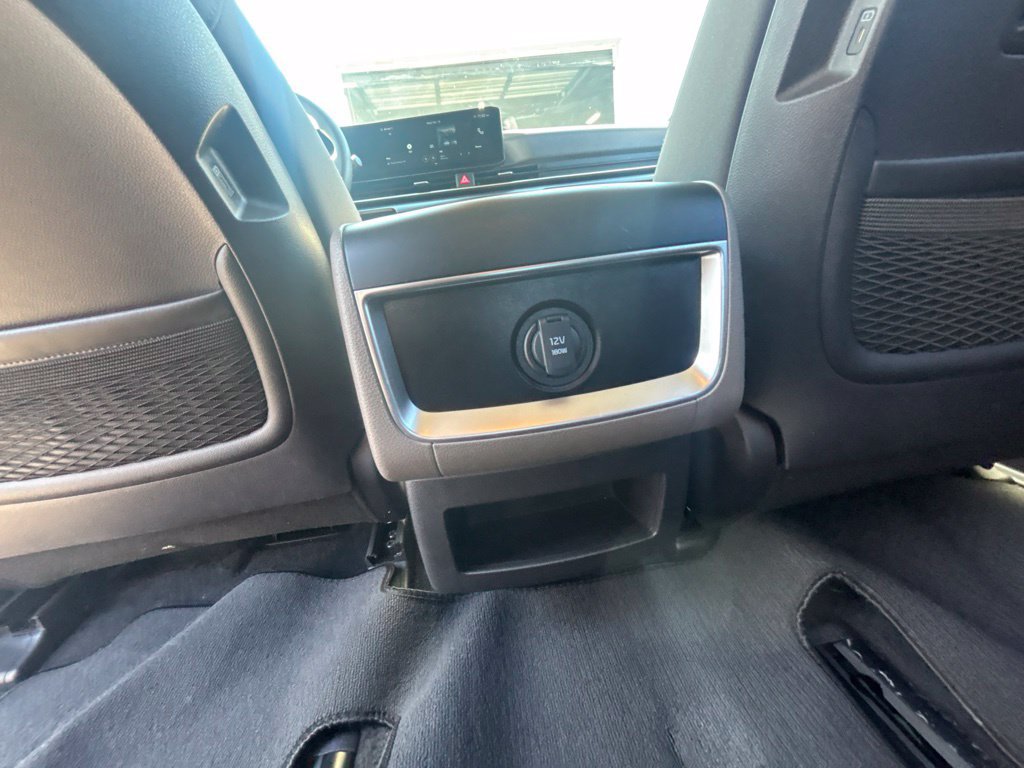 Certified 2026 Kia Carnival LX FWD image 17