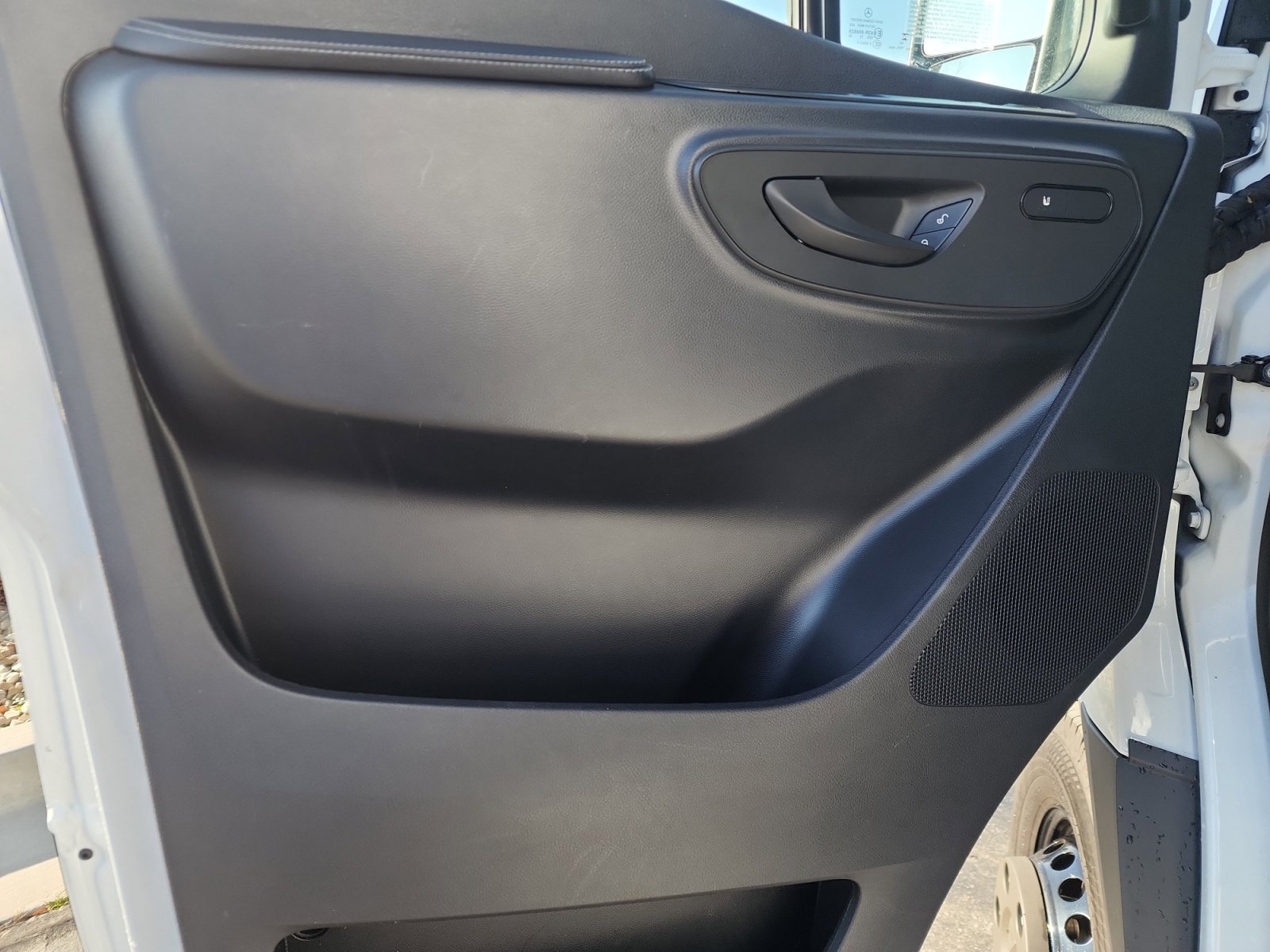 Used 2024 Mercedes-Benz Sprinter 3500 w/ Parking Package image 16