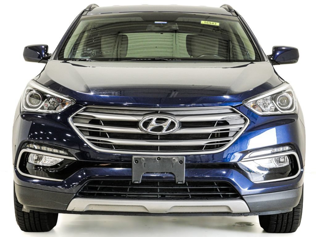 Used 2017 Hyundai Santa Fe Sport AWD/4WD image 2