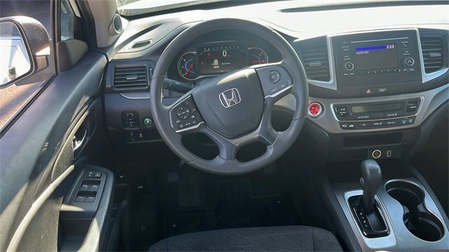 Used 2019 Honda Pilot LX image 32