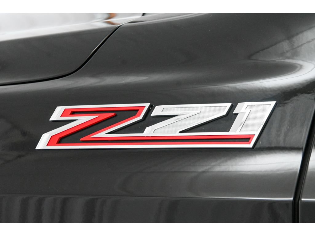 Used 2022 Chevrolet Tahoe Z71 w/ Luxury Package AWD/4WD image 47