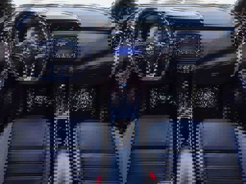 Used 2023 Nissan Kicks SR w/ SR Premium Package image 11