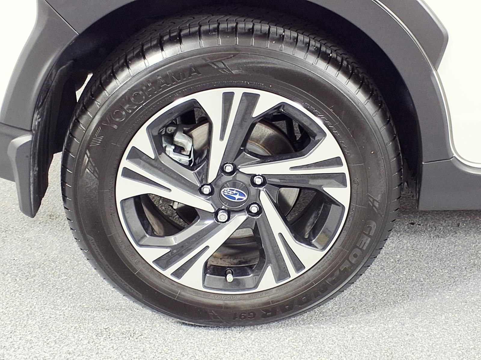 Certified 2025 Subaru Crosstrek 2.0i Premium image 6