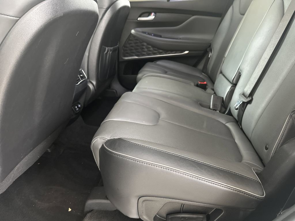 Used 2023 Hyundai Santa Fe Limited image 32