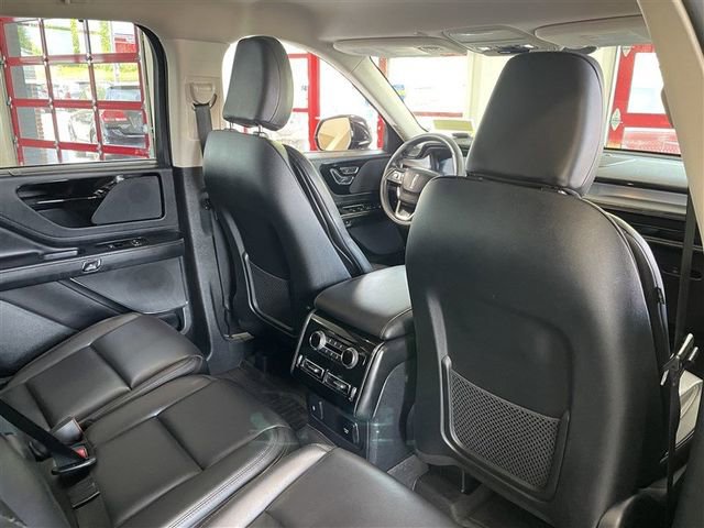 Used 2023 Lincoln Aviator AWD image 24