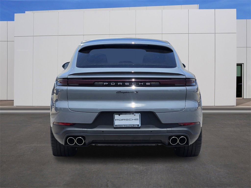Used 2025 Porsche Cayenne S image 6