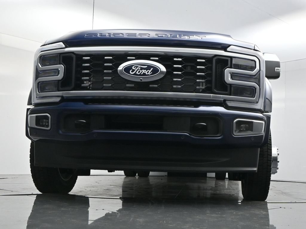 New 2027 Ford F450 Platinum w/ Platinum Plus Package AWD/4WD image 47