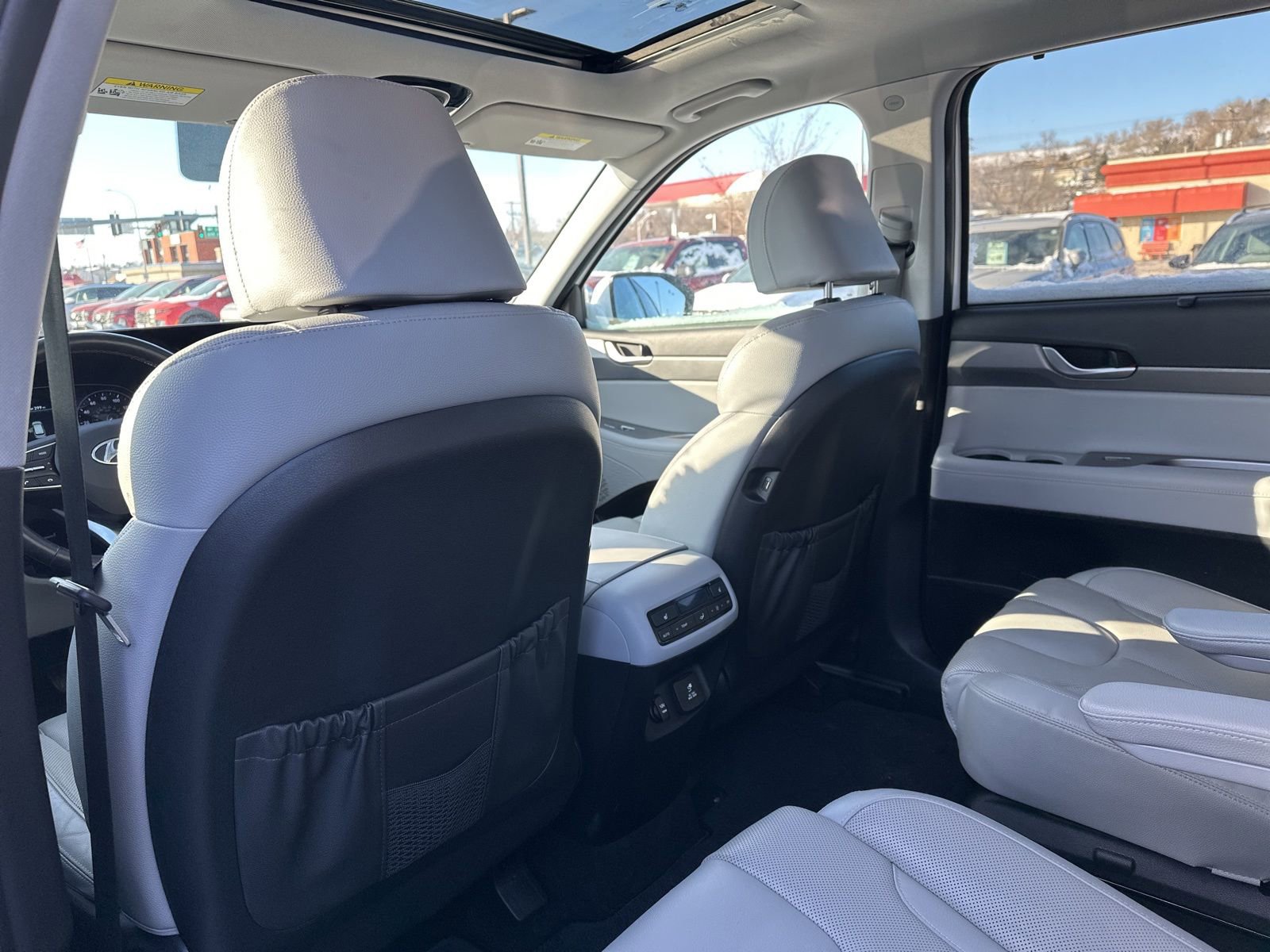 Used 2021 Hyundai Palisade SEL w/ Premium Package AWD/4WD image 19