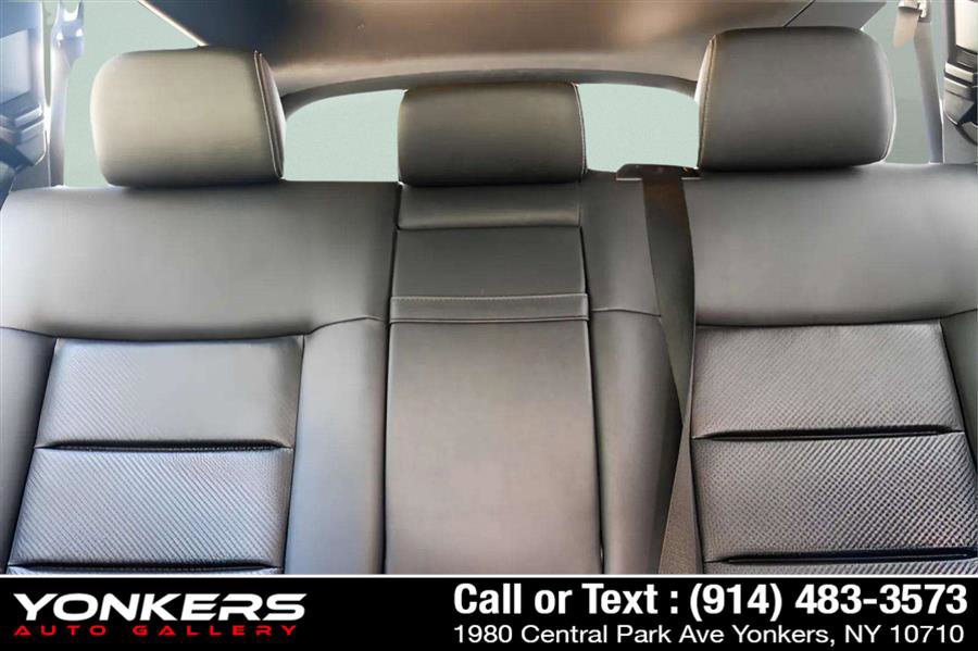Used 2016 Mercedes-Benz E 350 4MATIC Wagon image 39