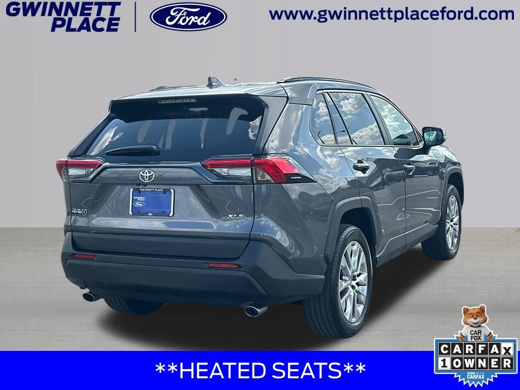 Used 2023 Toyota RAV4 XLE Premium image 5