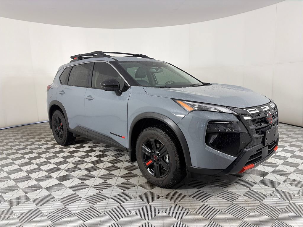 Used 2025 Nissan Rogue SV w/ Rock Creek Premium Package AWD/4WD image 1