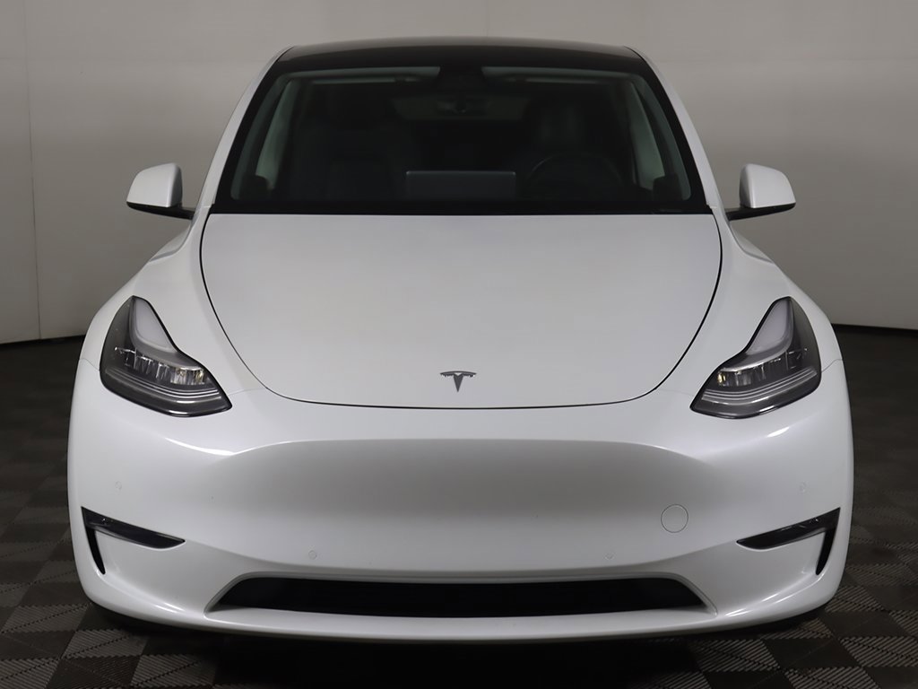 Used 2021 Tesla Model Y Long Range image 11