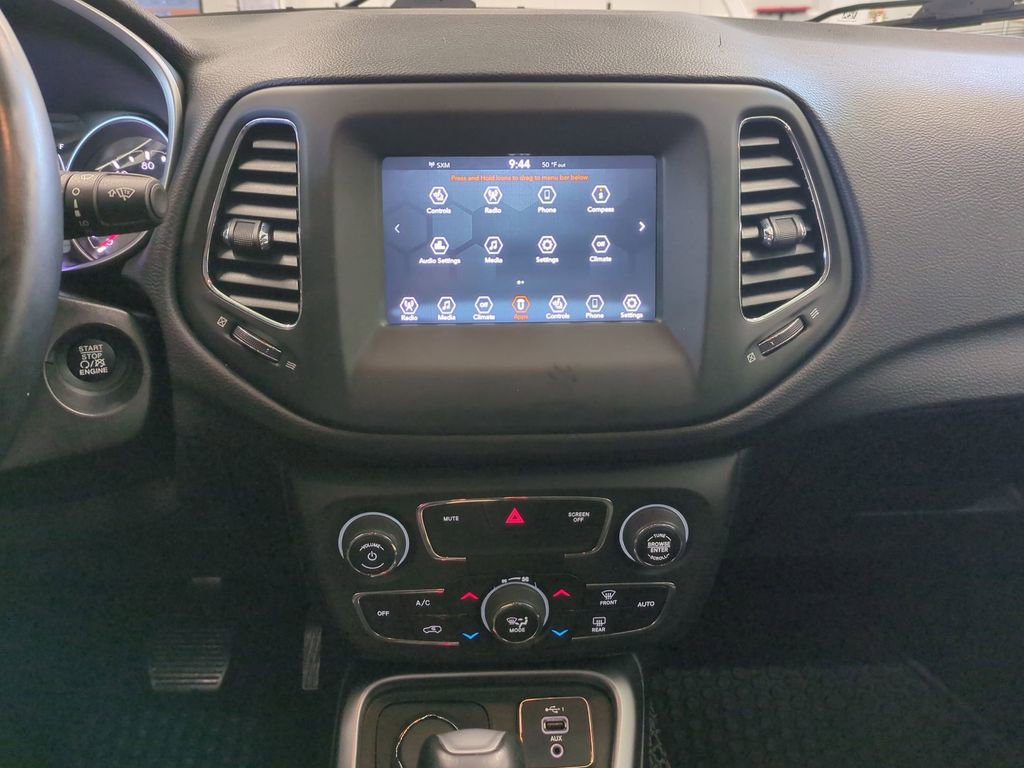 Used 2020 Jeep Compass Latitude w/ Cold Weather Group image 31