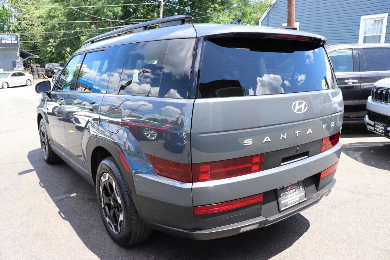 Used 2026 Hyundai Santa Fe SEL AWD/4WD image 3