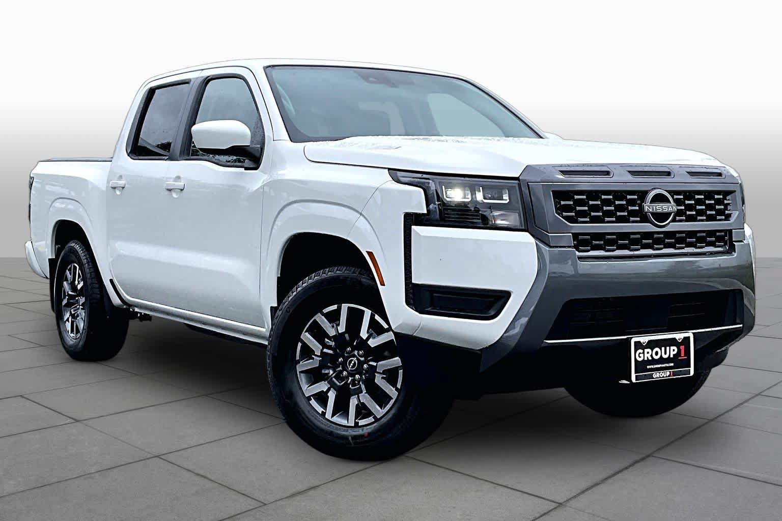 New 2026 Nissan Frontier SV RWD image 2