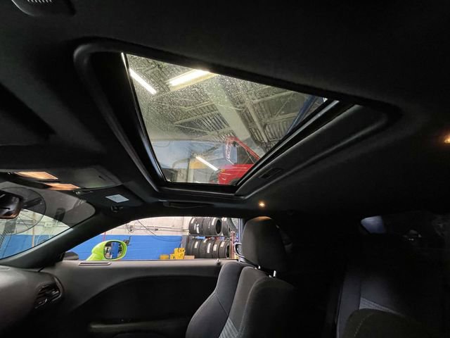 Used 2023 Dodge Challenger R/T image 19