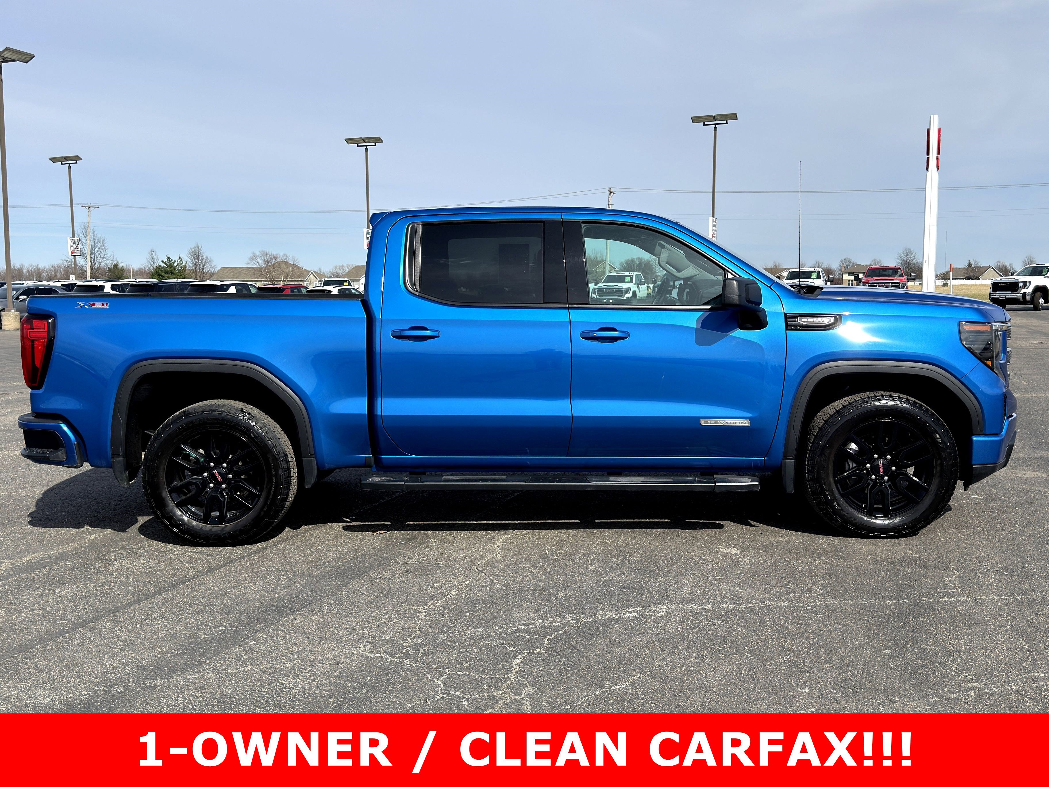 Used 2022 GMC Sierra 1500 Elevation AWD/4WD image 2