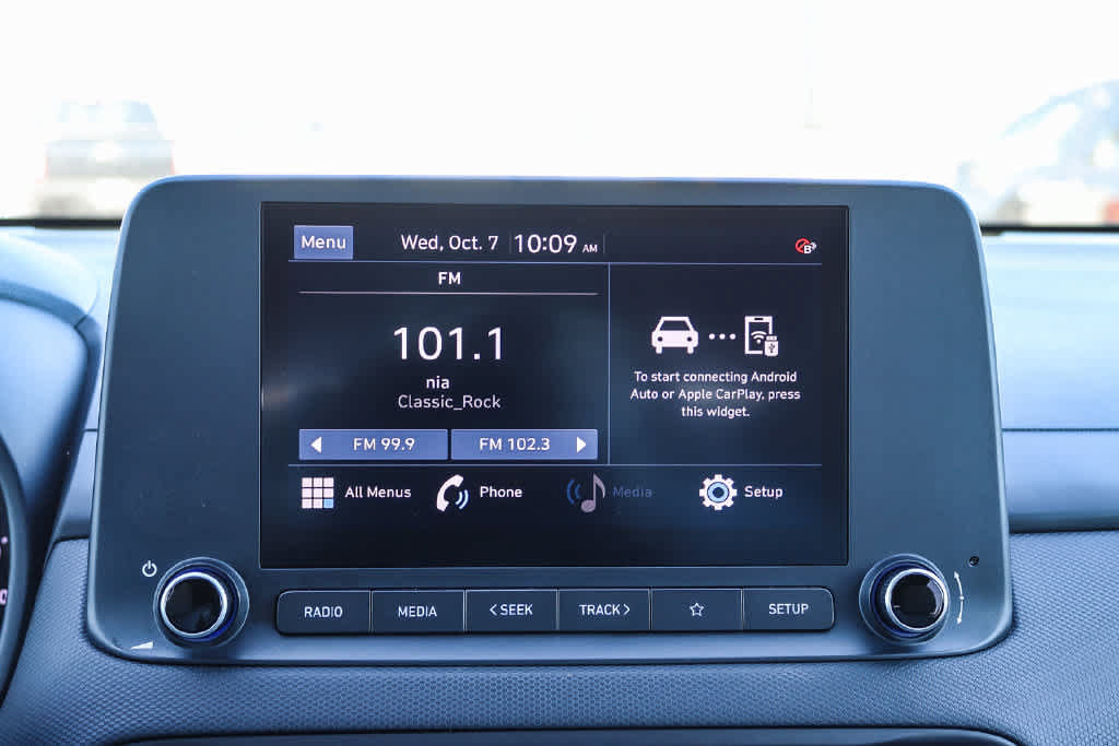 Used 2023 Hyundai Kona SEL AWD/4WD image 14