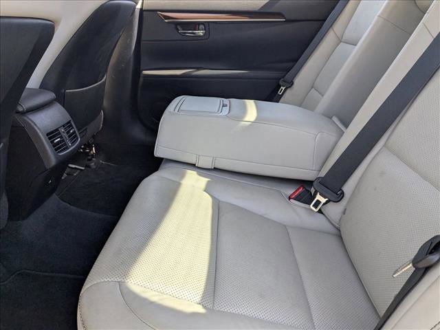 Used 2015 Lexus ES 350 w/ Luxury Package image 17