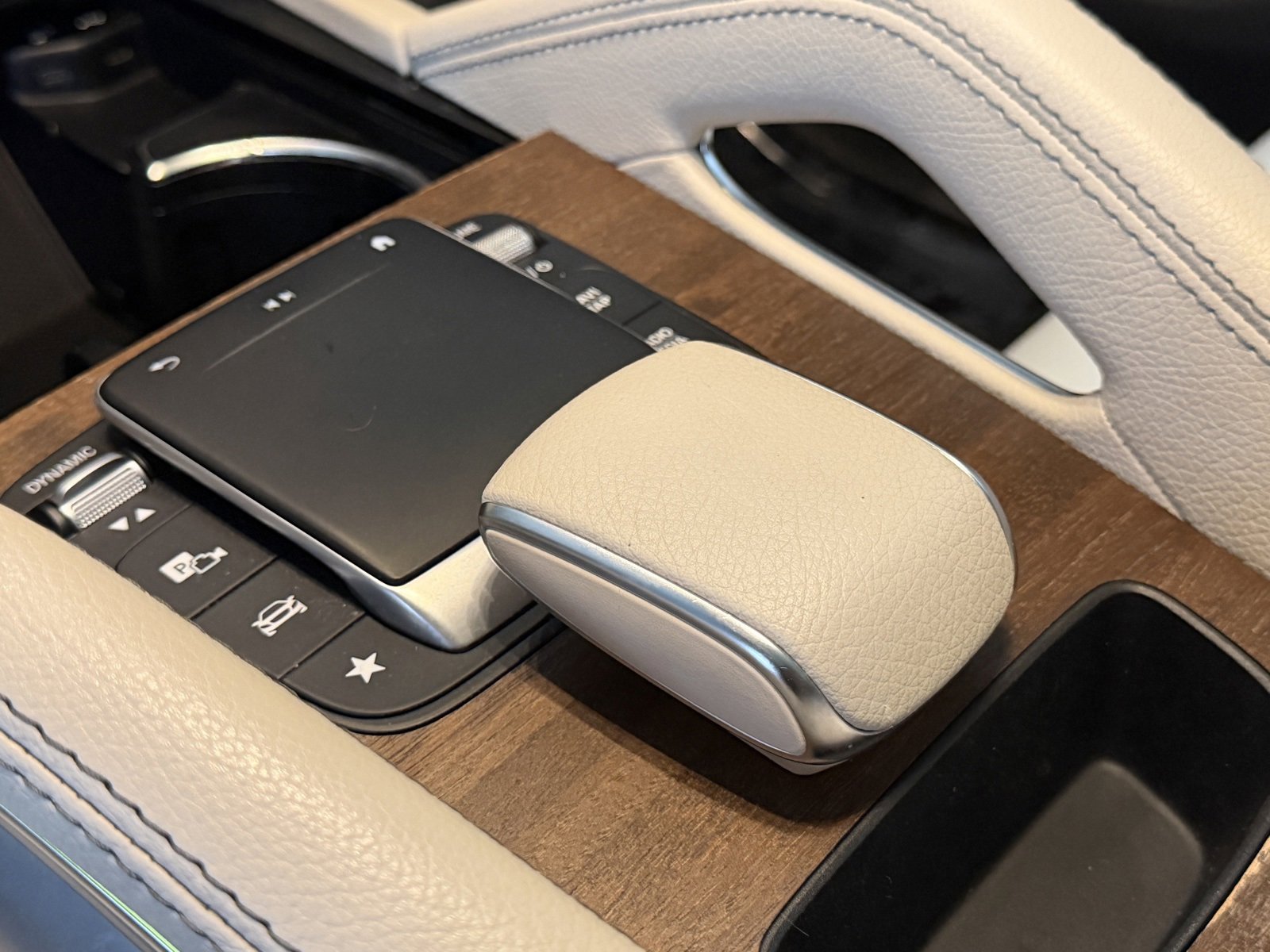 Used 2022 Mercedes-Benz GLE 350 4MATIC image 36