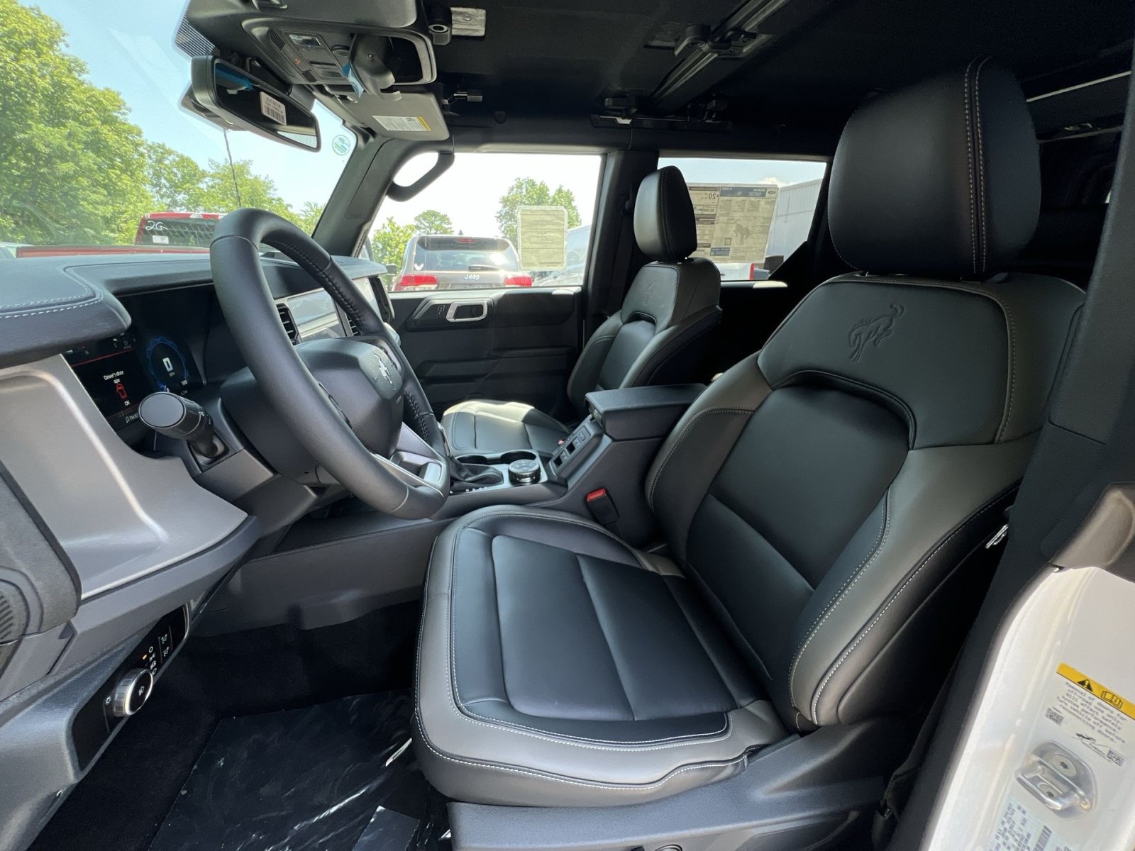 New 2026 Ford Bronco Outer Banks AWD/4WD image 13