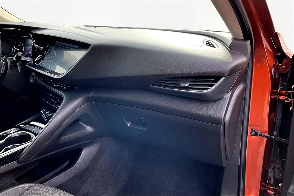 Used 2021 Buick Envision Preferred image 17