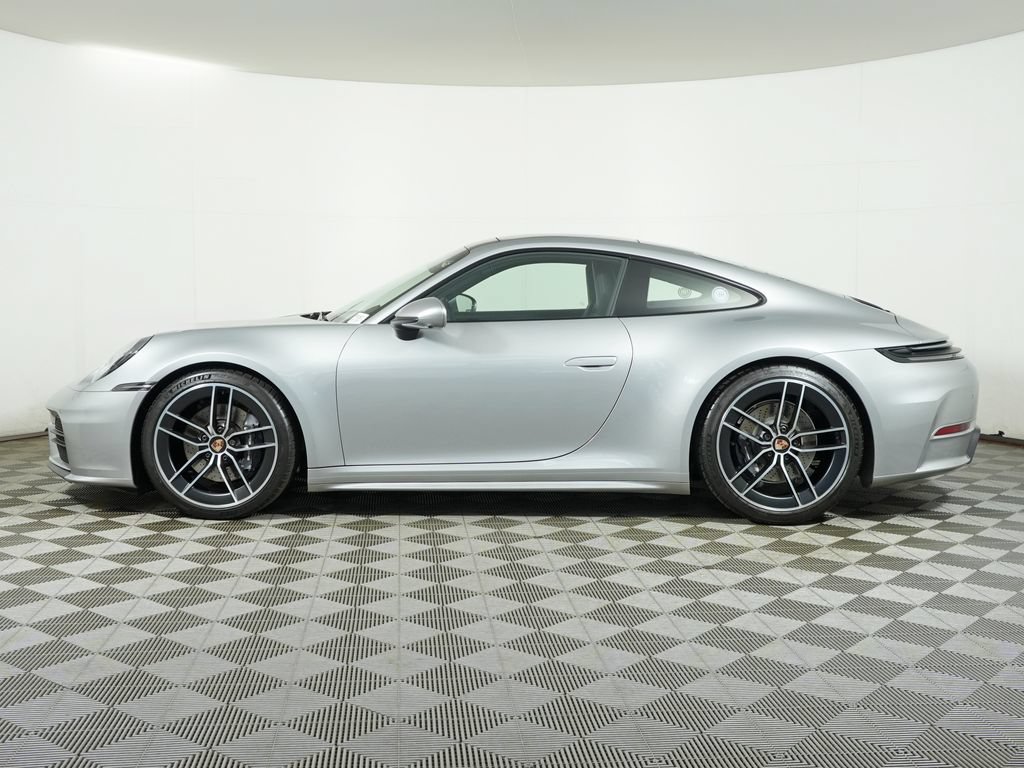 Certified 2025 Porsche 911 Carrera T RWD image 2