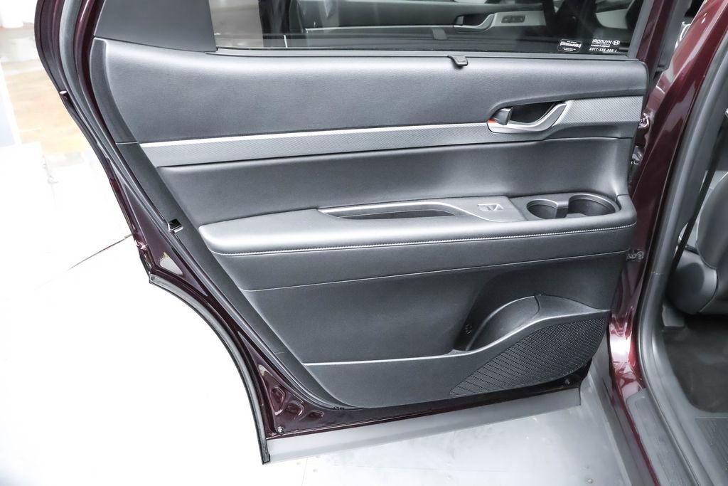 Used 2025 Hyundai Palisade SEL image 21