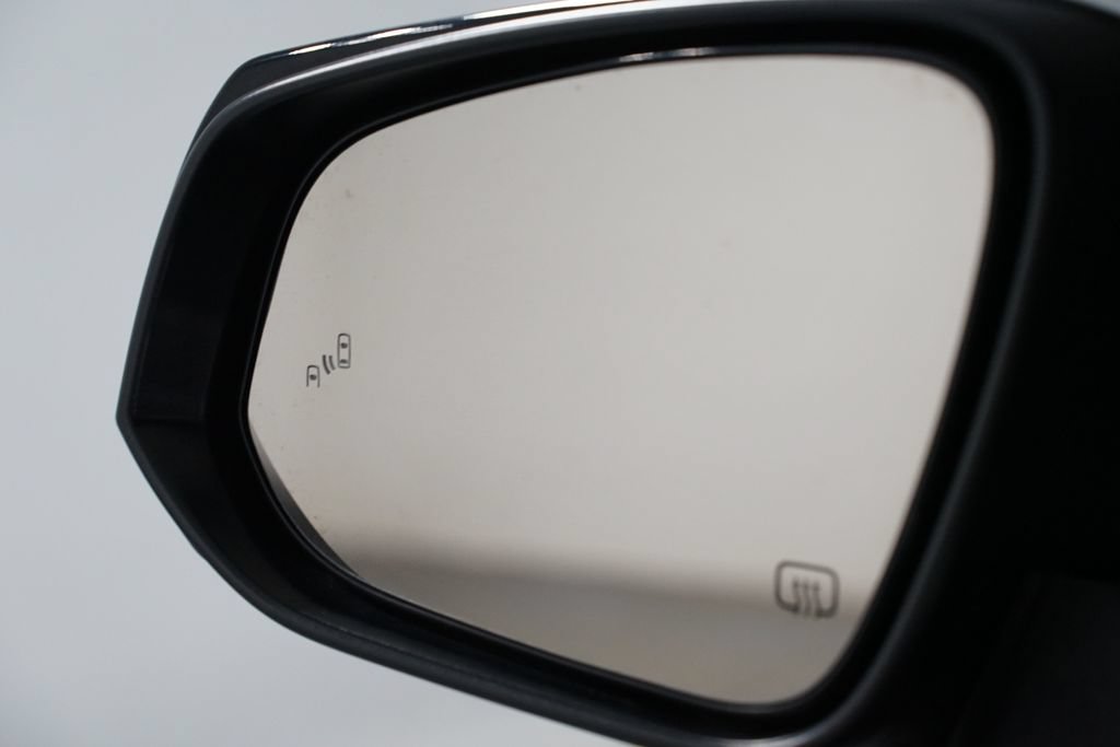 Certified 2024 Toyota Highlander LE FWD image 26