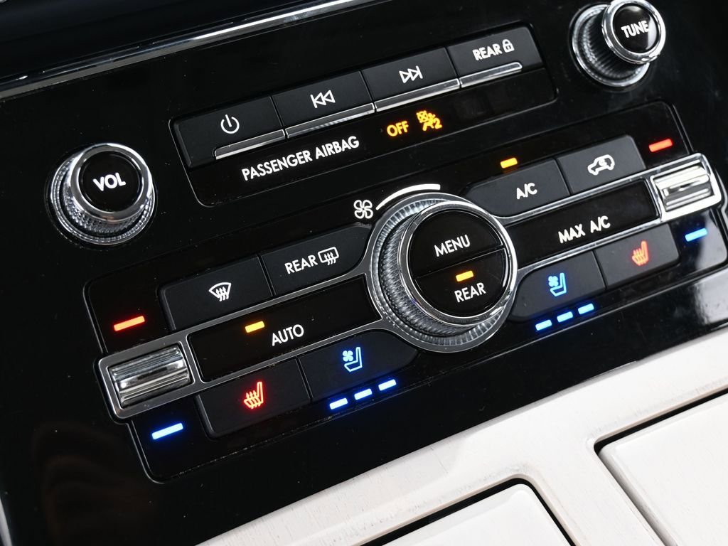 Used 2019 Lincoln Navigator Black Label w/ Cargo Package image 36