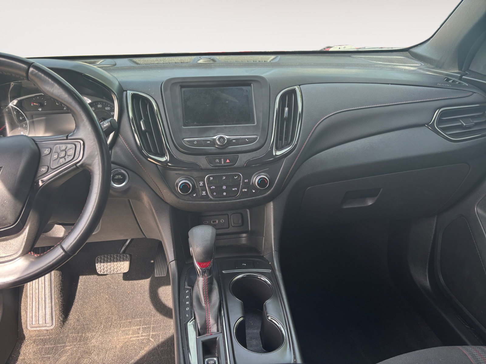 Used 2022 Chevrolet Equinox RS w/ LPO, Floor Liner Package FWD image 11
