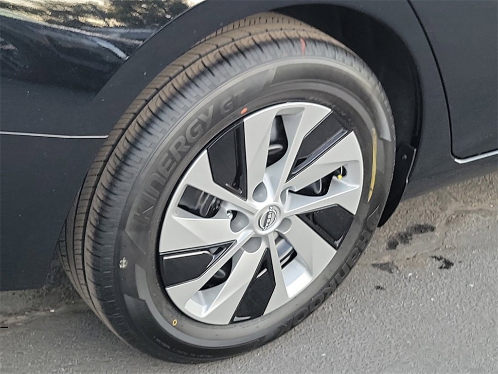 New 2025 Nissan Altima 2.5 S image 13