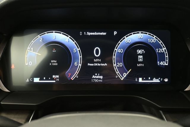 Used 2026 Jeep Grand Cherokee Limited w/ Luxury Tech Group II AWD/4WD image 37