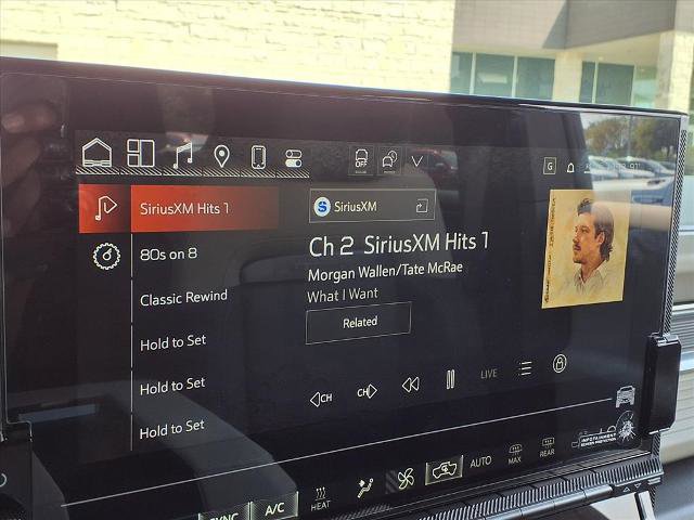 New 2026 GMC Hummer EV SUV image 6