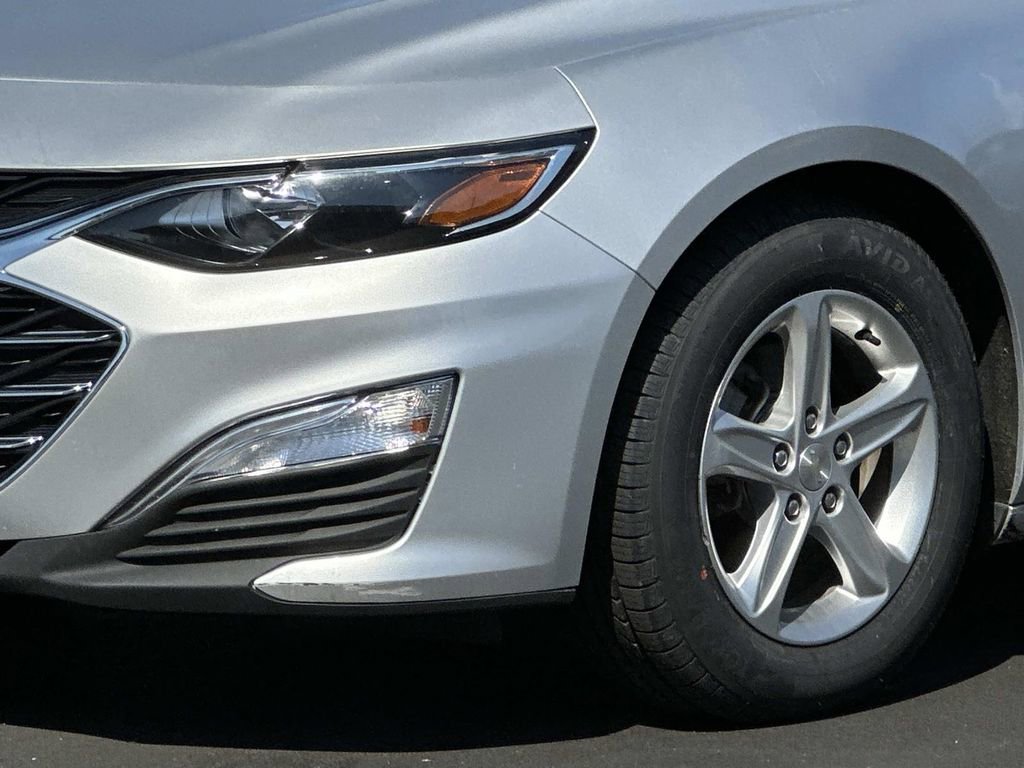 Used 2019 Chevrolet Malibu LS image 8