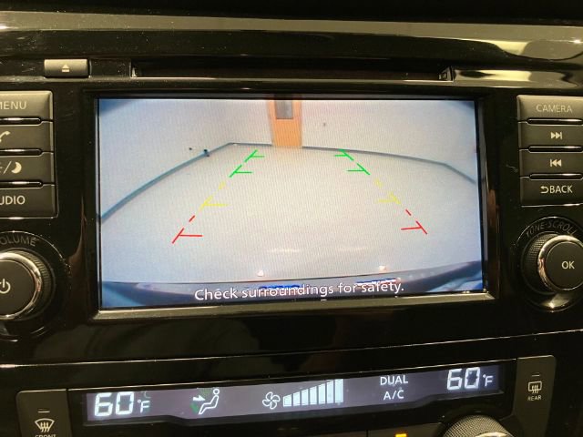 Used 2018 Nissan Rogue SV image 31