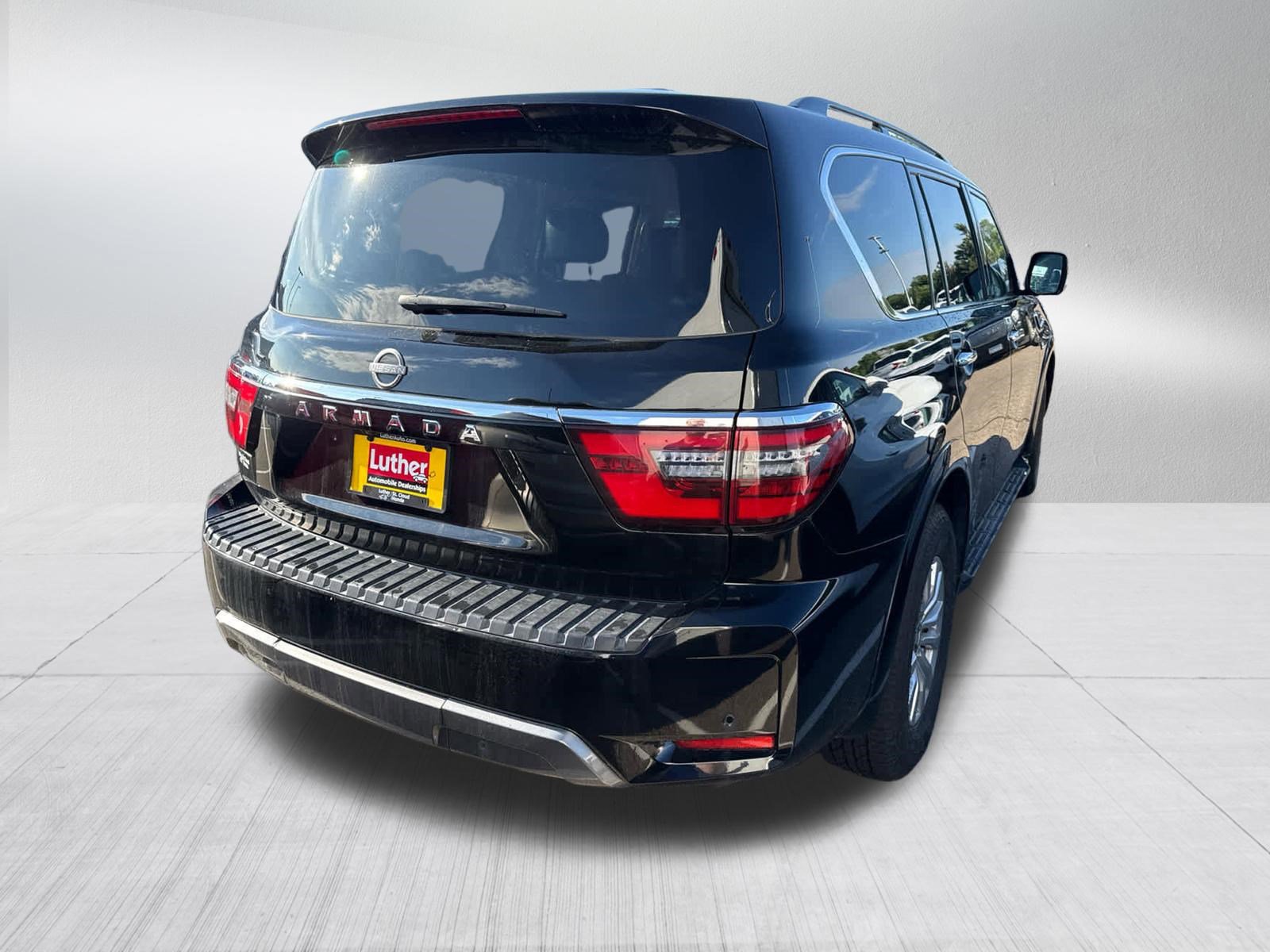 Used 2021 Nissan Armada SV AWD/4WD image 6