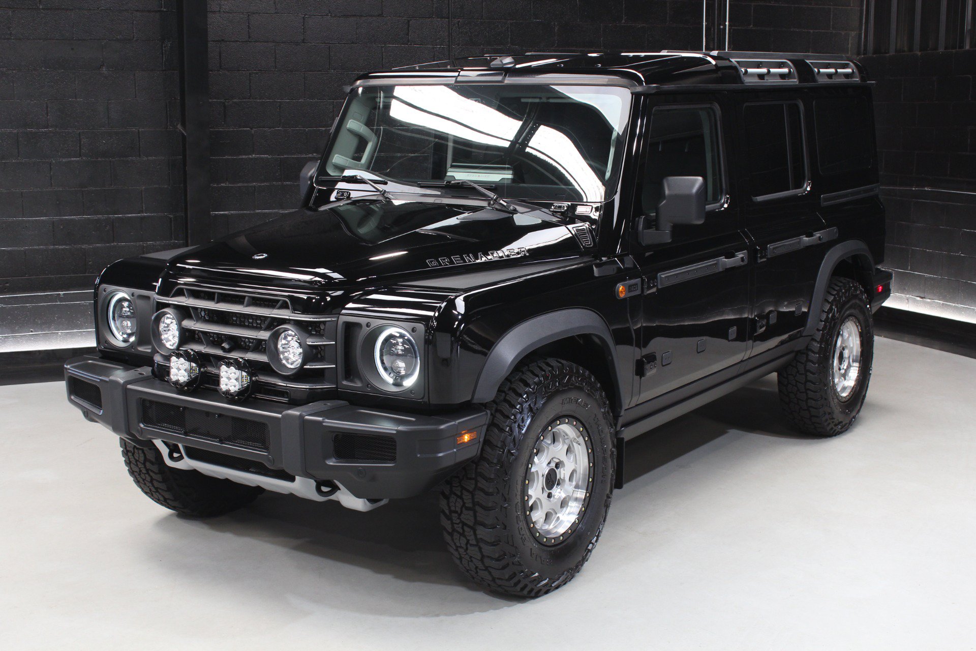 Used 2024 INEOS Grenadier Station Wagon AWD/4WD image 5