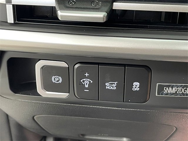 Used 2025 Hyundai Santa Fe SEL image 16