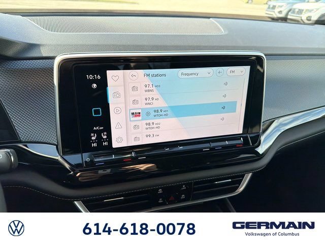 New 2026 Volkswagen Atlas Cross Sport SEL AWD/4WD image 28