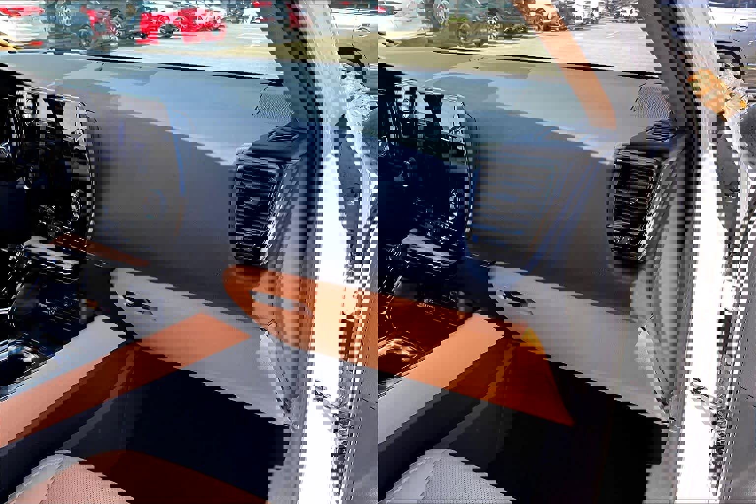 Used 2025 Lexus NX 250 FWD w/ Accessory Package (Z1) image 16