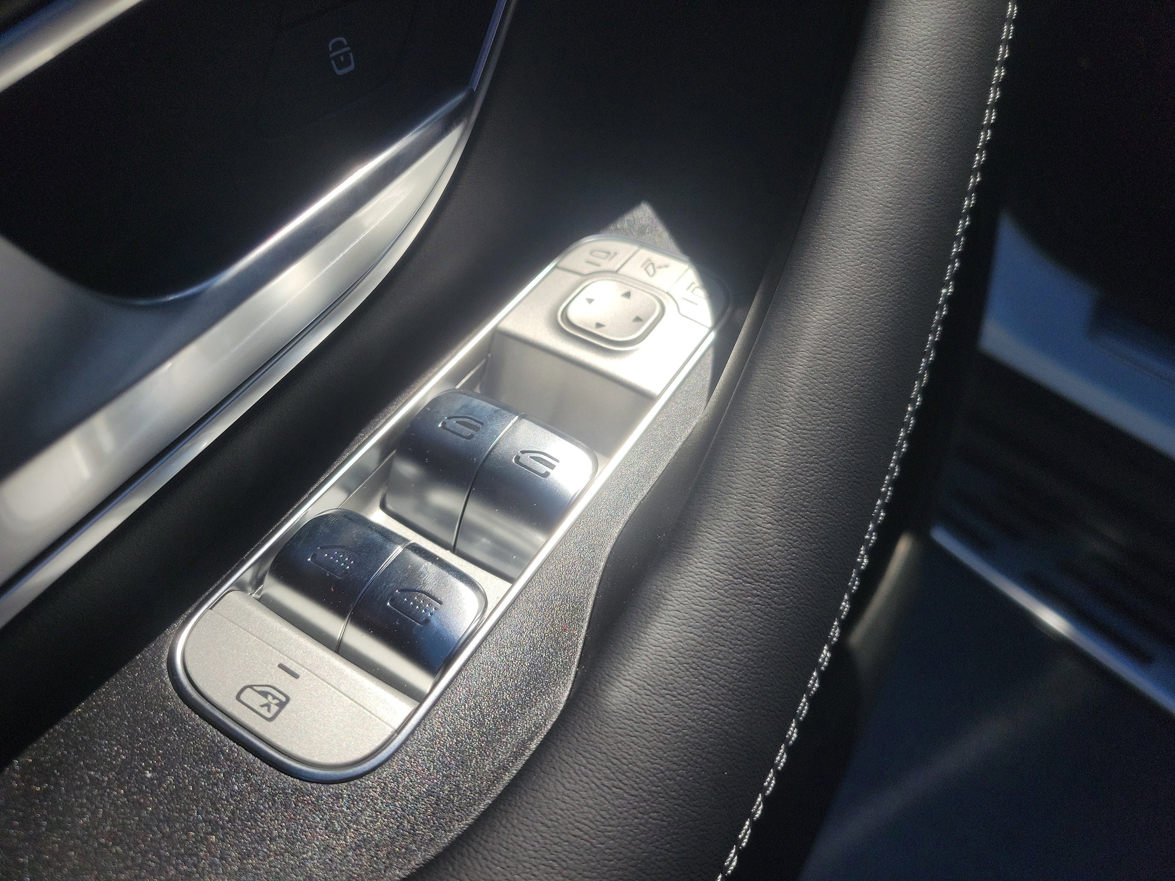 New 2026 Mercedes-Benz GLE 63 AMG S image 19