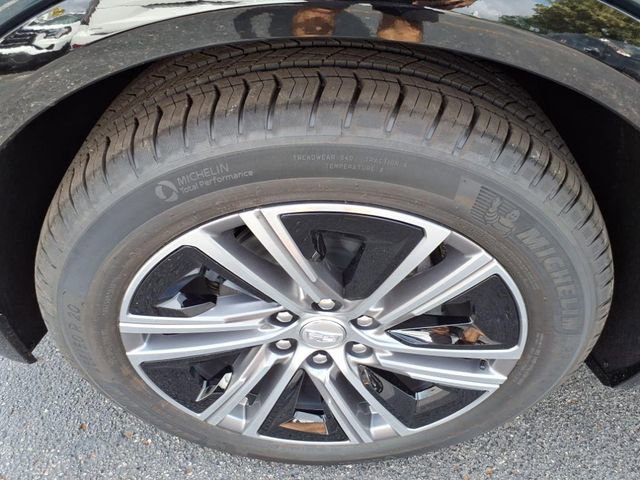 New 2025 Cadillac Lyriq Luxury w/ LPO, Floor Liner Package image 12