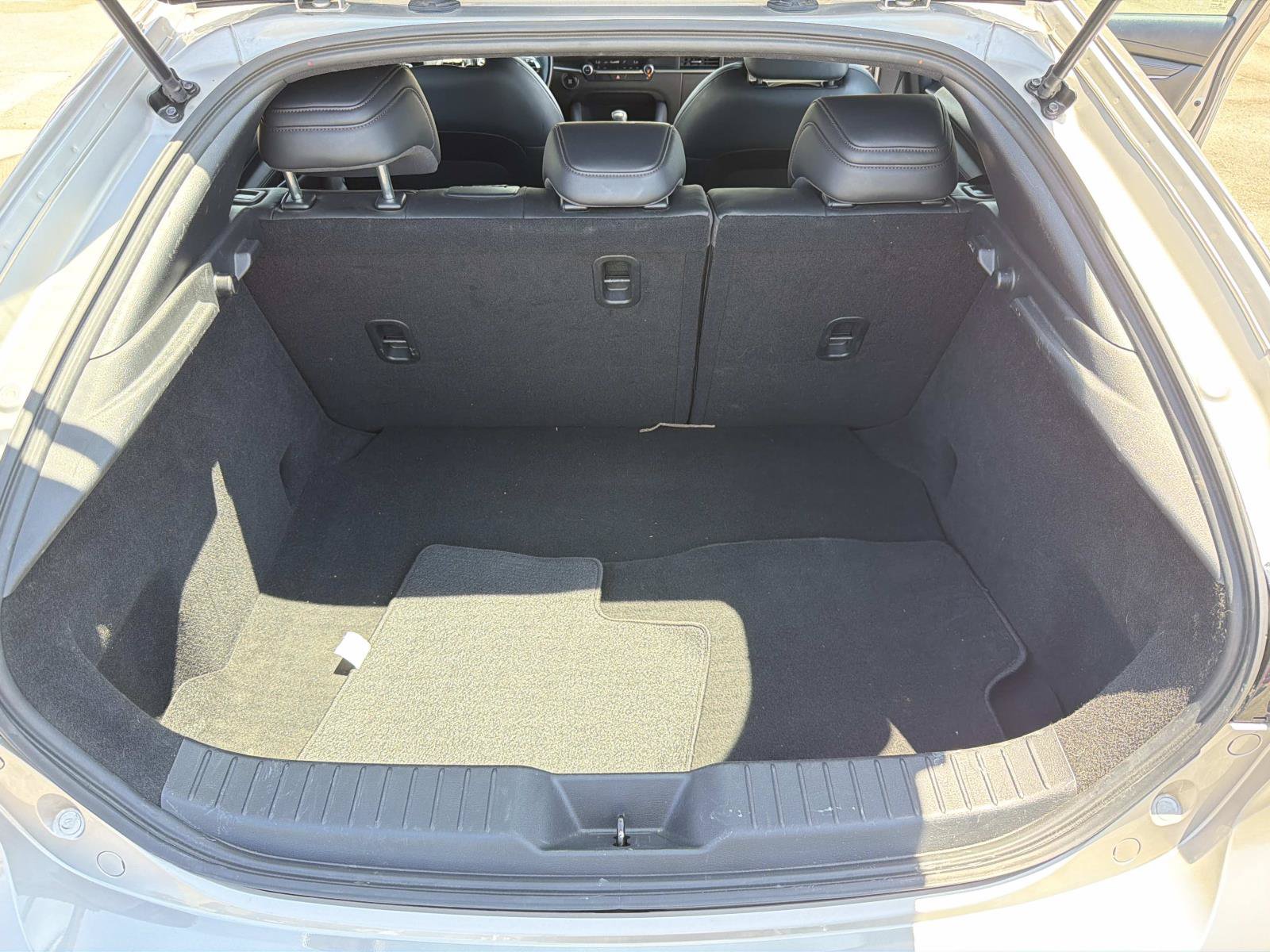 Used 2024 MAZDA MAZDA3 s FWD image 21
