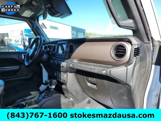 Used 2020 Jeep Wrangler Unlimited Willys image 32